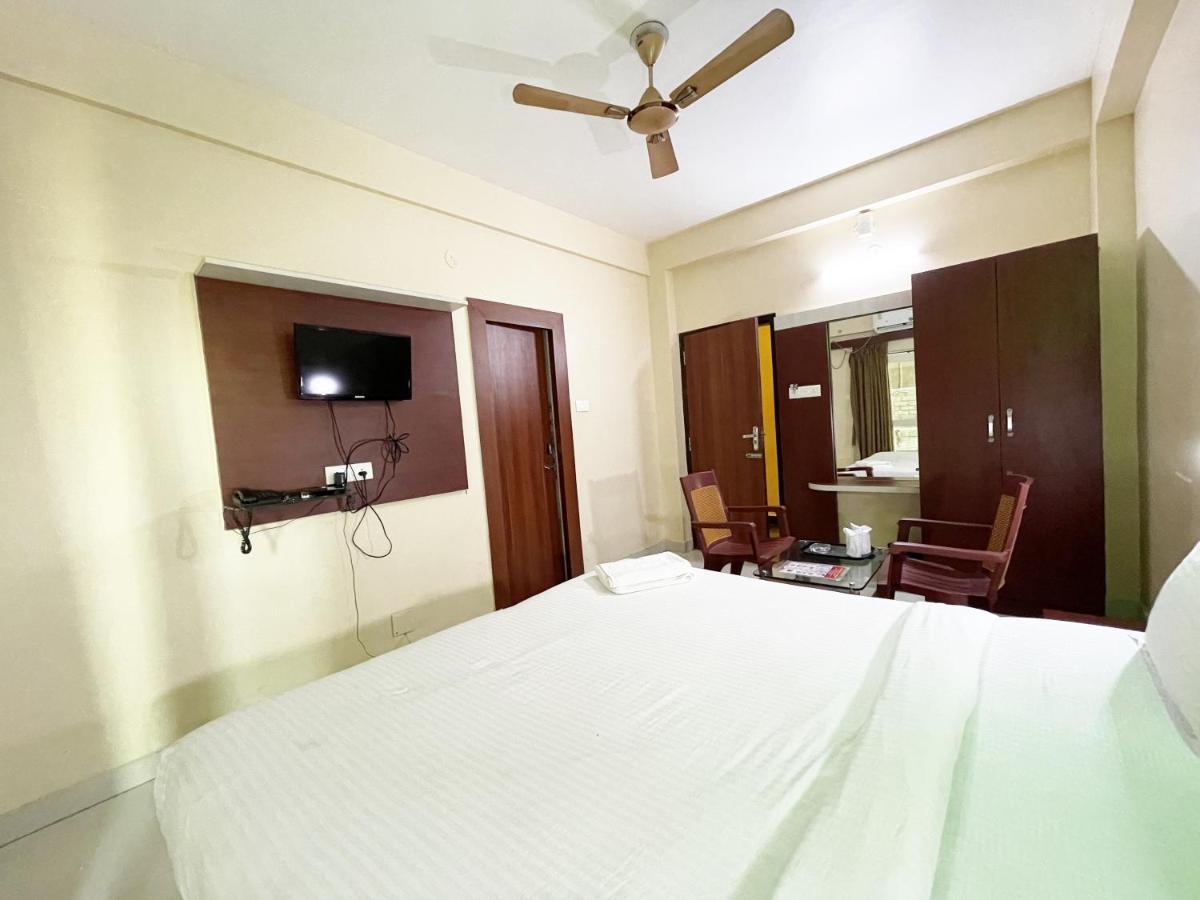 Hotel Golden Wave Puri Dış mekan fotoğraf